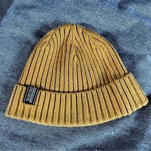 Mustard yellow beanie from H&M